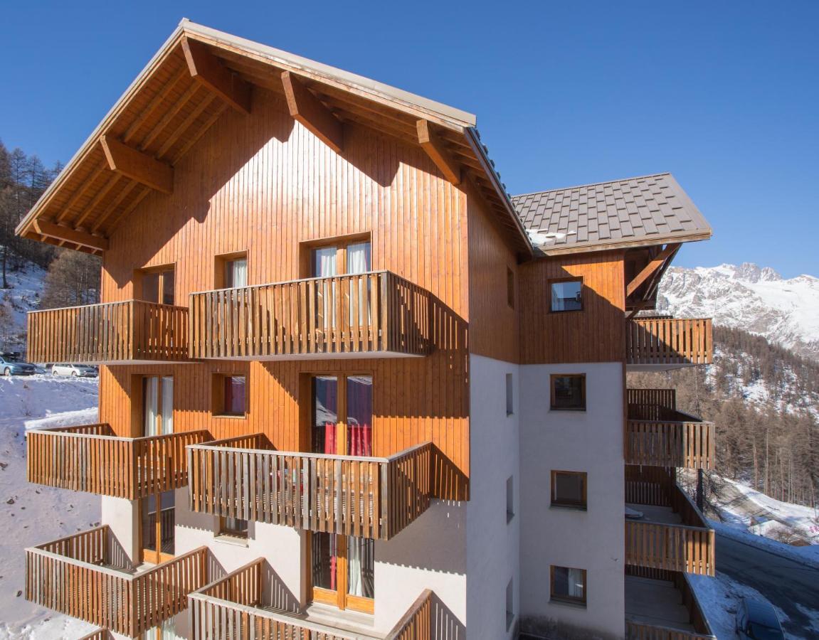 Les Gentianes By Actisource Aparthotel 3*