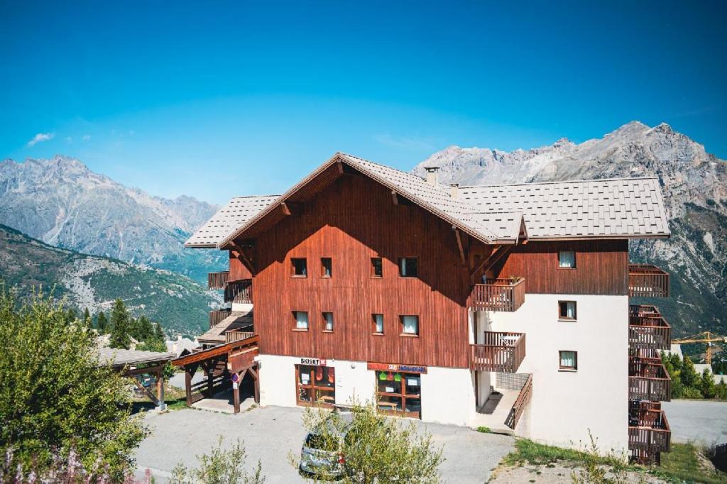Aparthotel Les Gentianes By Actisource Puy-Saint-Vincent